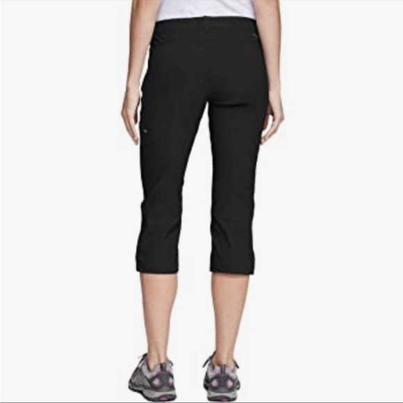 NWT Sz 6 Eddie Bauer Rainer Capris pants in Black - Picture 3 of 9